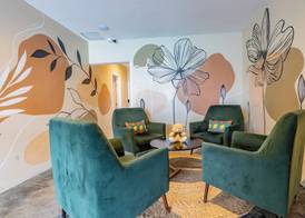 URB Hotel 4