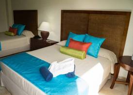 Hesperia Playa el Agua 5