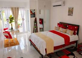 ROYAL TERRACE KING IV 2