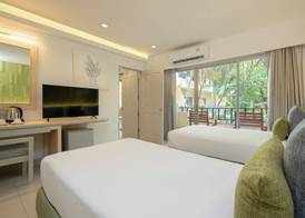 The Green Park Resort 4