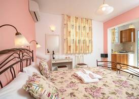 Sun Beach Hotel 4