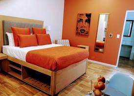 Urban Oasis Aparthotel 3