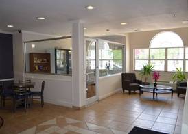 Stay Express Inn & Suites Atlanta 3