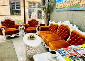 Unique Suite Hotel 3