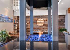The Beach Retreat & Lodge at Tahoe 5