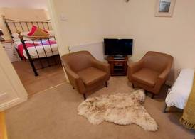 Dolgun Uchaf Historic Guesthouse and Cottages with Boutique Bedrooms In The Heart of Snowdonia 5