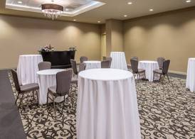 Crowne Plaza PHOENIX AIRPORT - PHX by IHG 2