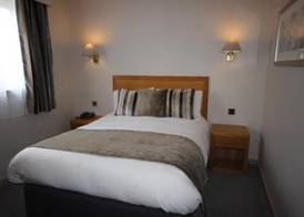 Falcon Hotel 5