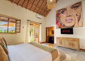 Villa Amsa by Pertama Stay 2