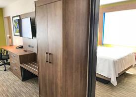 Holiday Inn Express & Suites LUBBOCK WEST by IHG 2