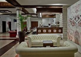 Hotel Crocus 5