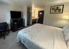 Red Roof Inn PLUS Centralia 5