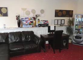 Sandyford Hotel 4