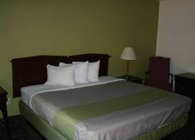 Travelodge by Wyndham Roanoke 3