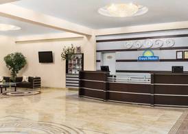Days Hotel by Wyndham Baku 2