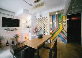 Diff Hostel 4