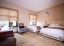 Mika Hotel 3