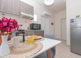 Kamara Apartments - 450m from the beach, by ZanteWize 4