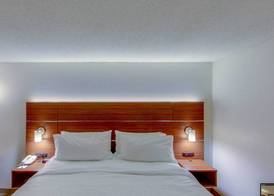 Holiday Inn Express FORT WAYNE-EAST (NEW HAVEN) by IHG 5