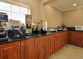 Rodeway Inn 4