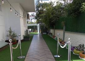 Sorta Hotel 3
