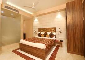 Mumbai Metro - The Executive Hotel 5