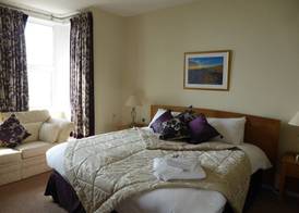 Bailey Ground Lodge 4