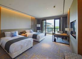 Howard Johnson by Wyndham Glory Plaza Qidong 3