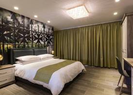 Jean de Valette Boutique Living 2