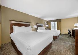 Best Western Plus Prairie Inn 5