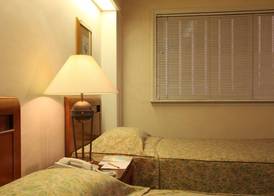Sunny Bay Suites 5