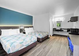Vagabond Inn Monterey, CA 4