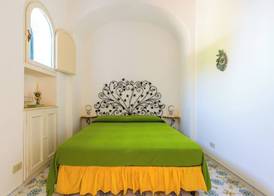 Capri Turquoise by Napoliapartments 3