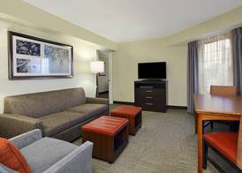 Staybridge Suites TYSONS - MCLEAN by IHG 5