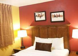 The Royal Victorian Motel 3