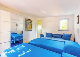 Capri Turquoise by Napoliapartments 5