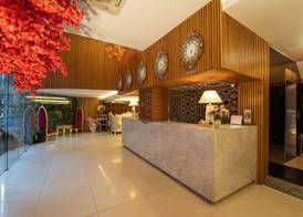 The White Hotel 8A Thai Van Lung 2