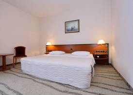 Hotel Mediteran 4