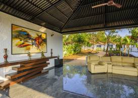 White Wood Resort By Stone Wood Hotels 3
