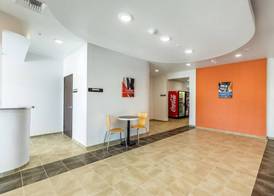 Motel 6-Las Vegas, NV - Motor Speedway 5