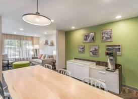 WoodSpring Suites Greenville Haywood Mall 2