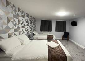 The Terrace Lodge Hotel 5