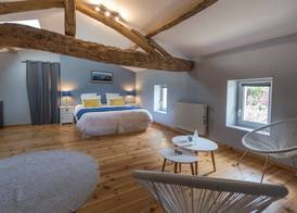 La Vigneraie de Laura: Gîte Entre Vignes et Chênes 3