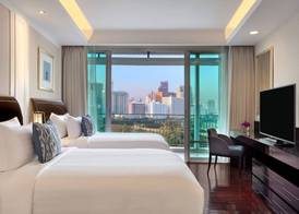 Dusit Suites Hotel Ratchadamri, Bangkok 5