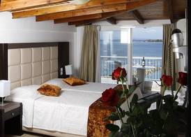 Nirikos Hotel 2