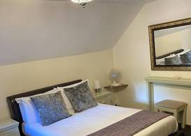 The Cridford Inn 4