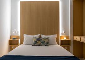 CHROMA Lodge Rafina 4