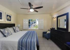Villa Beach Cottages 3