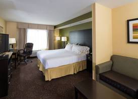 Holiday Inn Express & Suites DETROIT NORTH - TROY by IHG 5