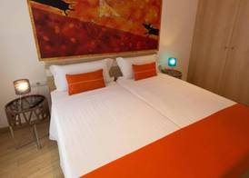 Apart-Suites Hostemplo 5